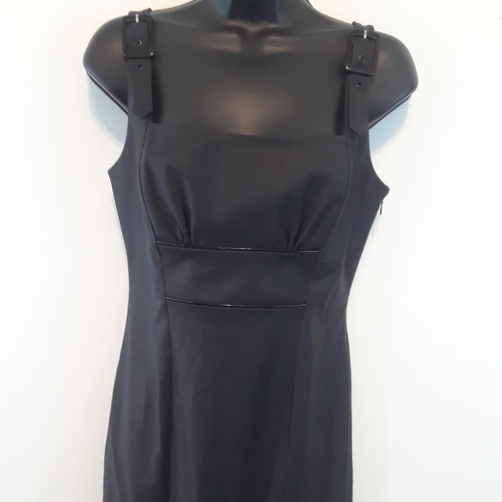 Bebe Women sleeveless dress size small